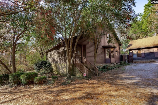 view of home's exterior