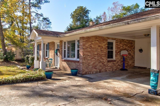 view of front of house