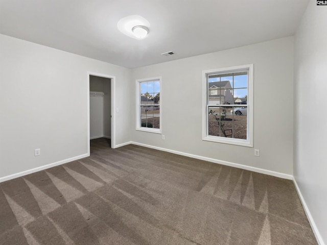 view of carpeted spare room