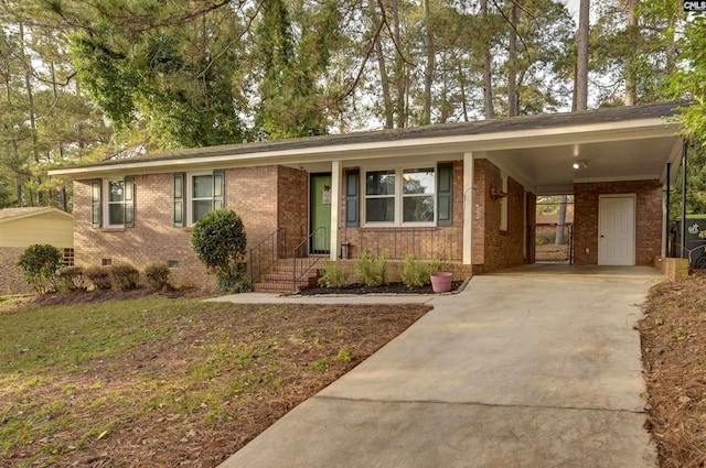 single story home with a carport