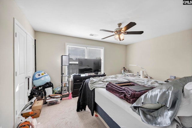 bedroom featuring carpet flooring and ceiling fan