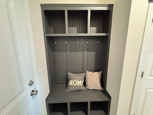 view of mudroom