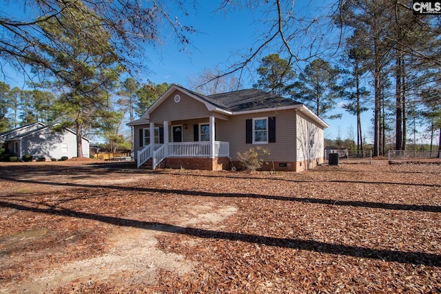 view of front of house with covered porch