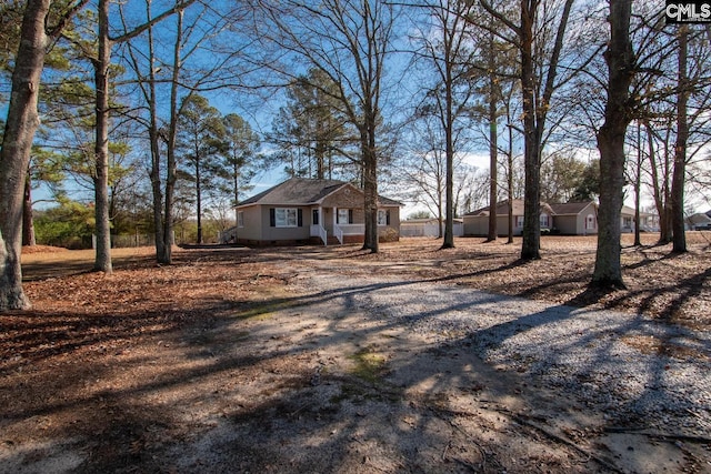 view of front of house