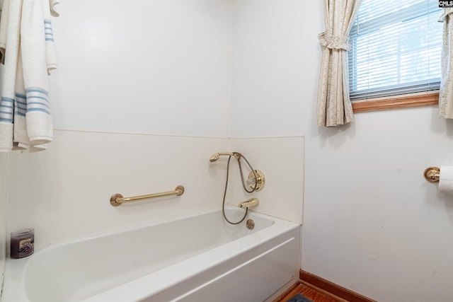 bathroom featuring a bathing tub