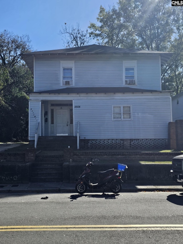 view of front of home