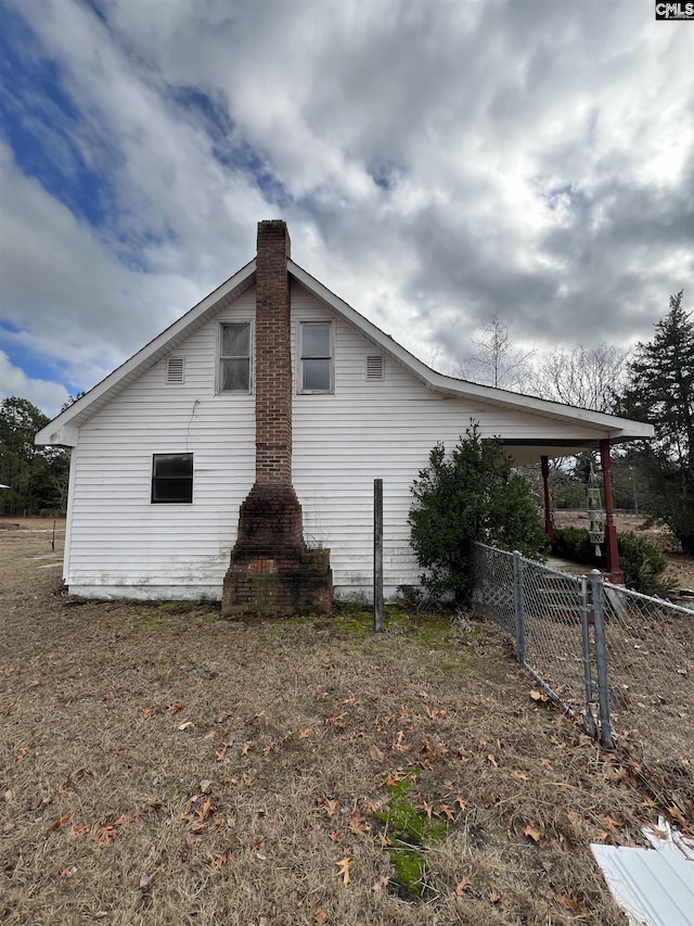 view of side of home