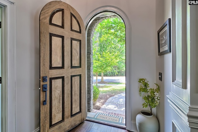 foyer featuring hardwood / wood-style flooring