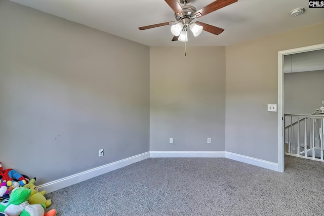 unfurnished room featuring ceiling fan