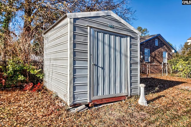 view of outbuilding