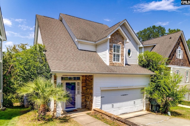 view of front facade with a garage