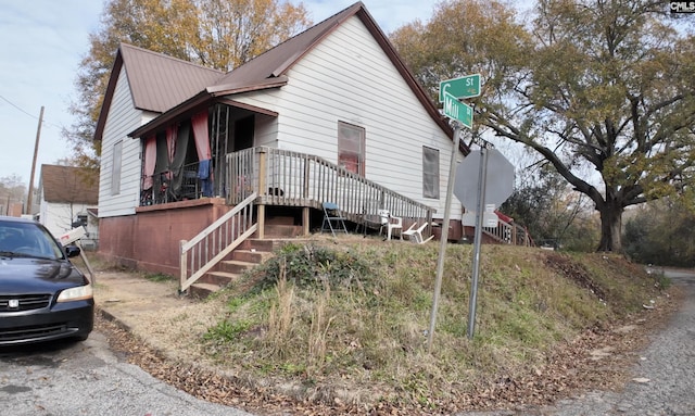 view of front of house