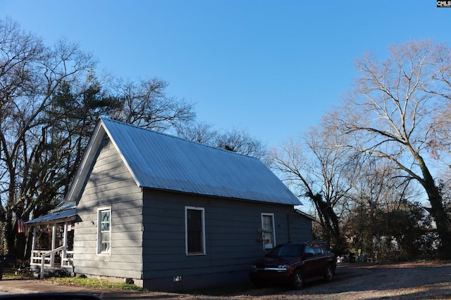 view of property exterior