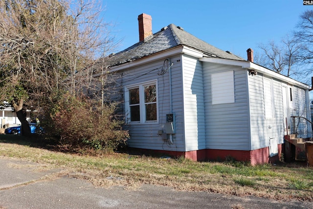 view of property exterior