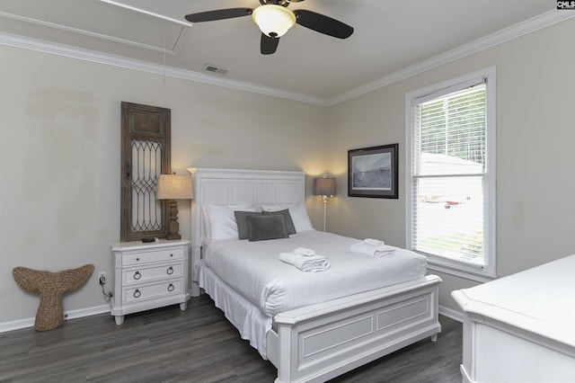 bedroom featuring ceiling fan, crown molding, and dark hardwood / wood-style floors