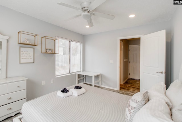 bedroom featuring ceiling fan