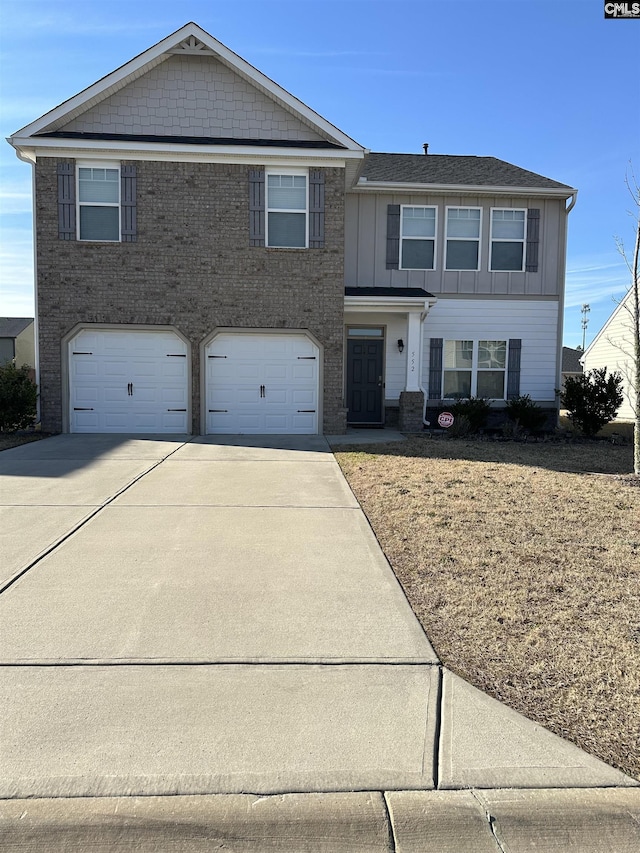 view of front of house featuring a garage