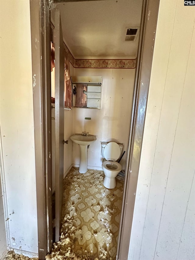 bathroom with toilet