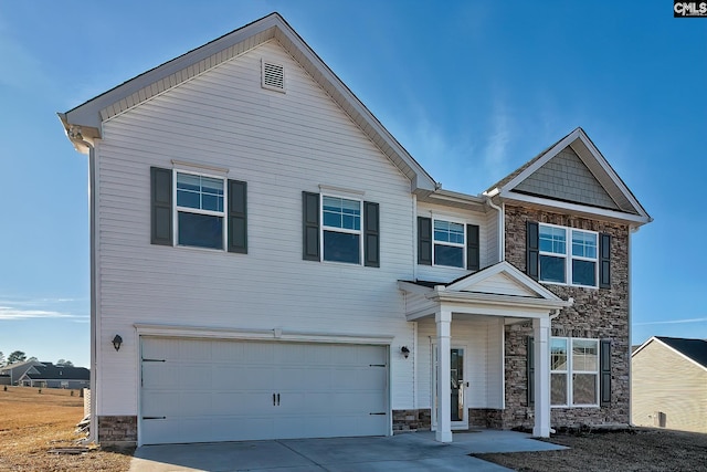 view of front facade featuring a garage