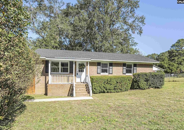 view of front of house with a front lawn