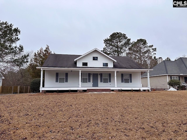 view of front facade featuring a porch