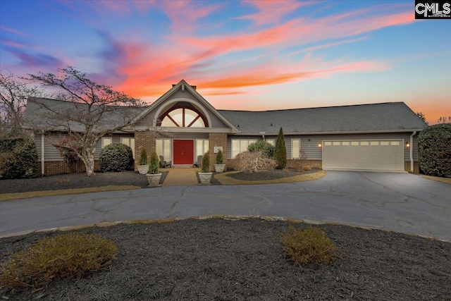 view of front facade with a garage