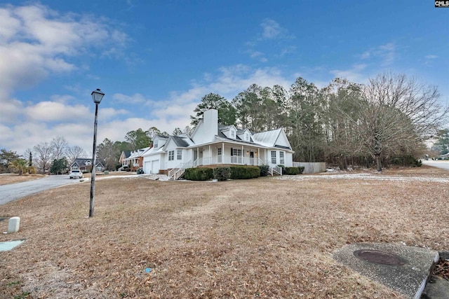 view of front of house with covered porch