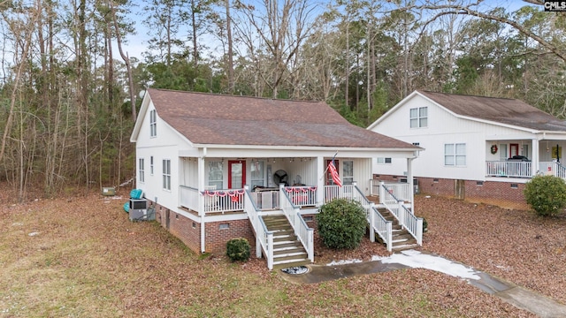 view of front facade with a porch