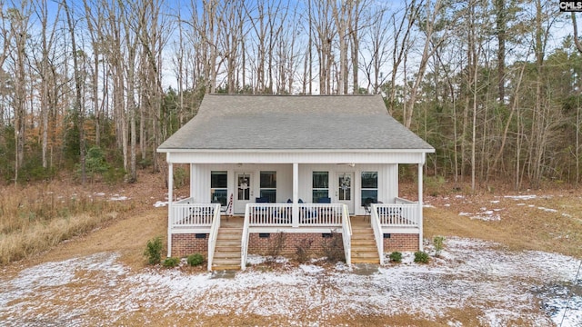 view of front facade featuring covered porch