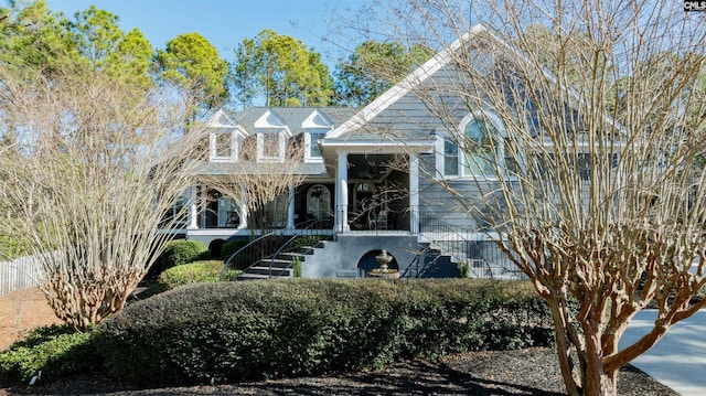 view of front of property