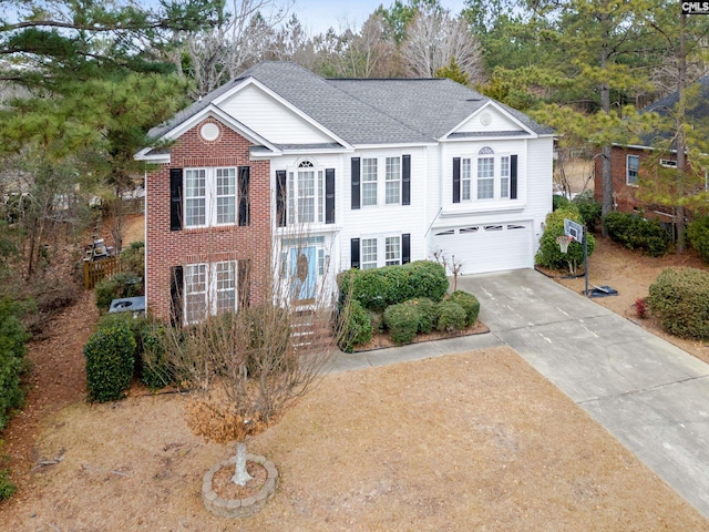 view of front facade featuring a garage