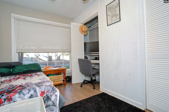 bedroom featuring light hardwood / wood-style flooring