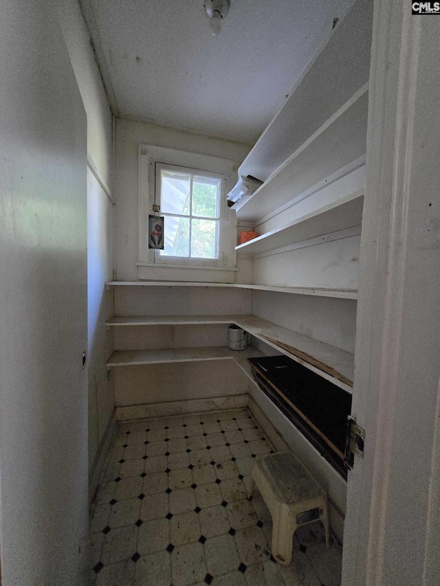 6500 White St, Kershaw, SC 29067 - view of pantry