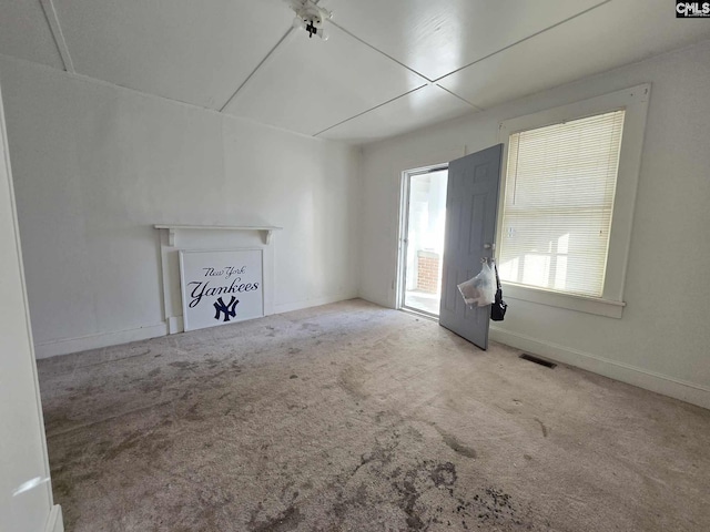 6500 White St, Kershaw, SC 29067 - unfurnished living room with carpet