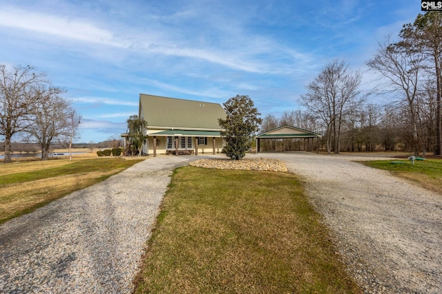 view of front of house with a front yard