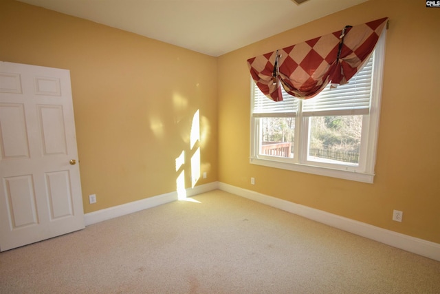 view of carpeted spare room