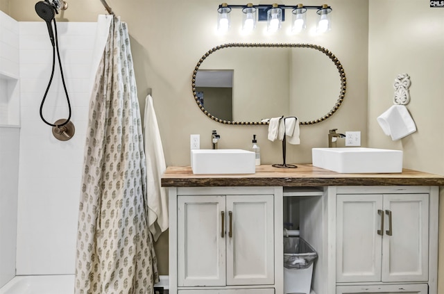 bathroom featuring vanity and shower / bath combo