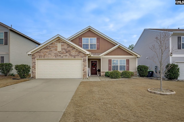 view of front of home with a front yard