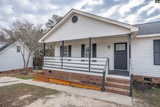 bungalow featuring covered porch