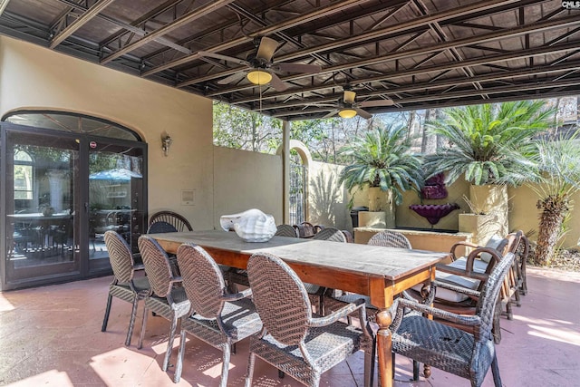 view of patio with ceiling fan