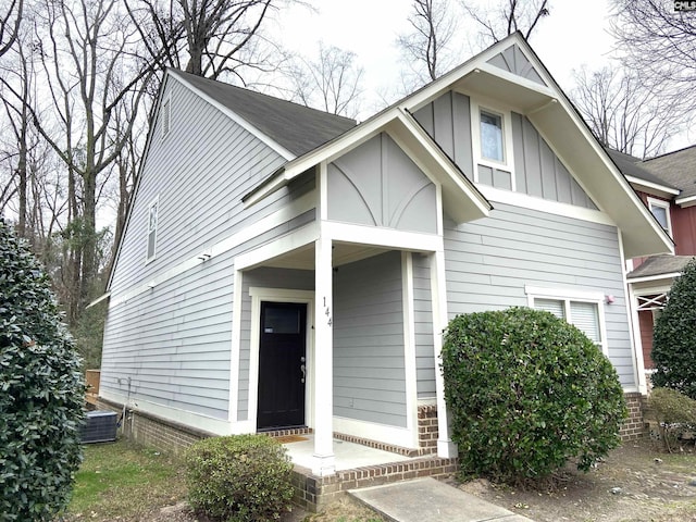 view of front of home with central AC unit