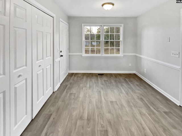 interior space with light hardwood / wood-style floors