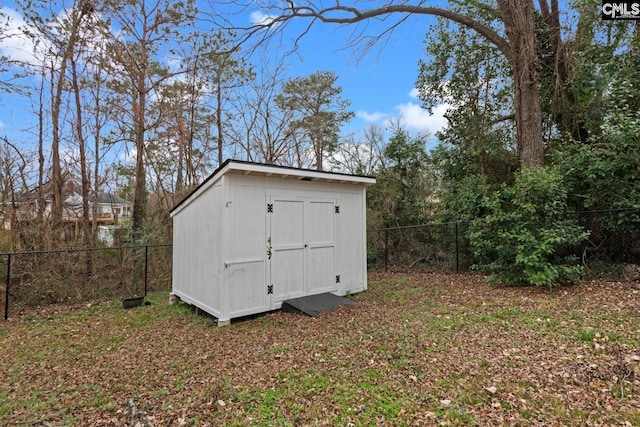 view of outbuilding