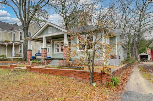 view of front of house featuring covered porch