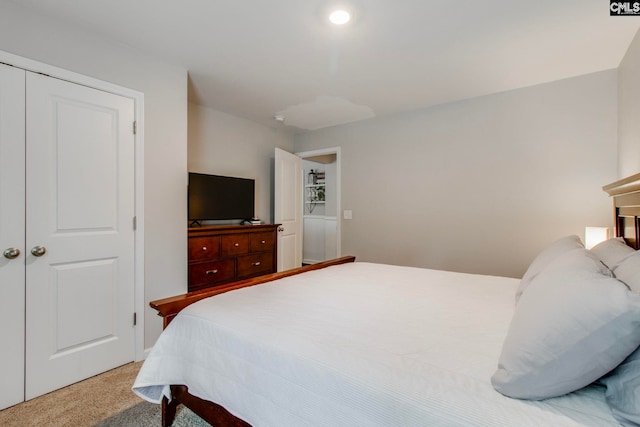 view of carpeted bedroom