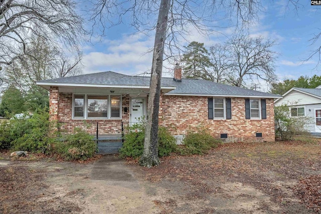 ranch-style house with a porch