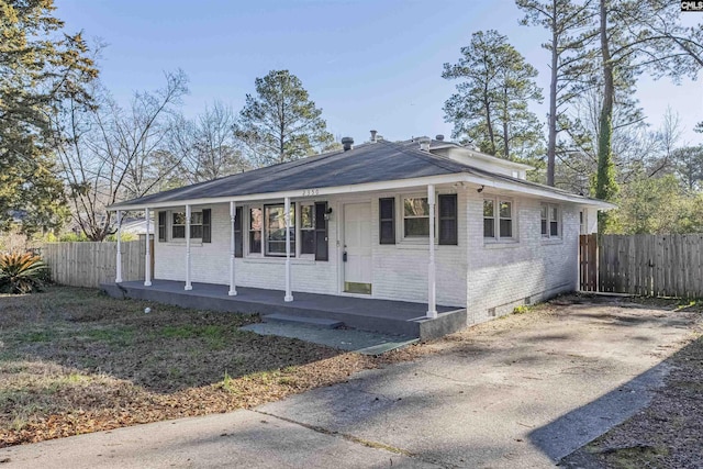 view of front of home with a porch