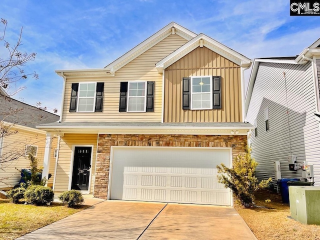 view of front of home with a garage