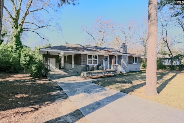 view of front of property