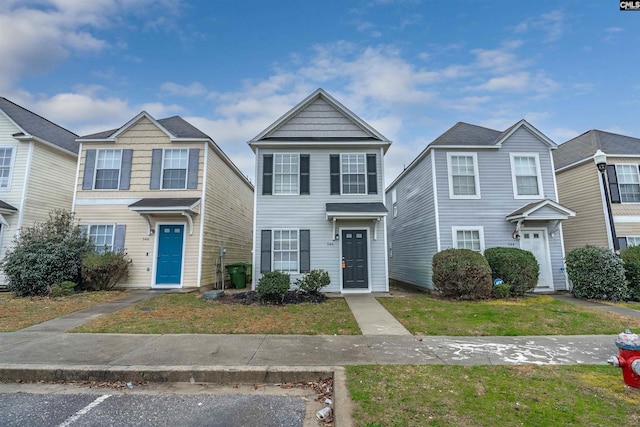 view of front of property with a front yard